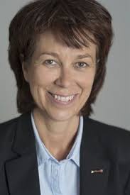 Annika Hellström has been appointed Head of Swedbank&#39;s central region. She currently holds the position as Group Business Controller at Swedbank and has ... - a2d80637e5fc35b2_400x400ar