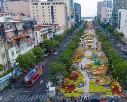 Ho Chi Minh Tet holiday flower market Nguyen Hue Streetの画像