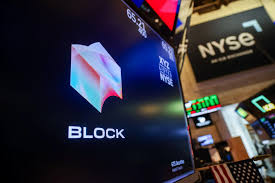 Dorsey’s Block Raises Full-Year Profit Forecast Post Job Cuts