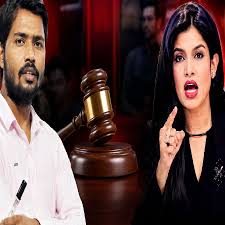 মাথায় গ্রেফতারির খাঁড়া, আত্মসমর্পণে নারাজ খান স্যরের বিরুদ্ধে দু’কোটি টাকার মামলা মহিলা সাংবাদিকের!