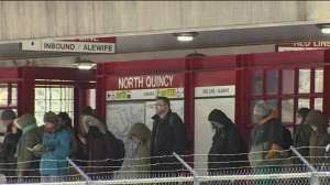 Delays on Red Line snagging morning commute