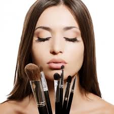 Tips on Choosing the Right Wedding Makeup Artist. Tuesday 10 September 2013 by Sanjana George in Advice, Beauty &amp; Health, Blog, Experts, General | 1 Comment - makeup3-620x620