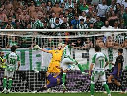 Así fue el cabezazo de Valentín Gómez para el 1-1 vs Barca