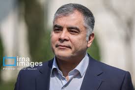 وزیر نفت: بنزین سوپر وارداتی خدمتی خارج از نظام سهمیه‌بندی است