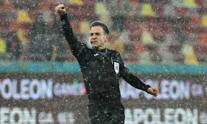 Arbitrul pe care Gigi Becali l-a numit ”criminal” este cel care l-a făcut pe Mititelu să intre pe teren în 2024