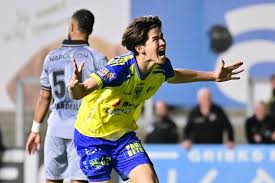 Saint-Trond s’impose pour la première fois en sept ans face à Anderlecht, qui s’éloigne du podium