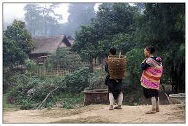 Dorf der Lan Tan - Bild \u0026amp; Foto von Herbert Rulf aus Northern Laos ... - dorf-der-lan-tan-fa537c46-0ee9-46ba-8304-1b3474aa3d45