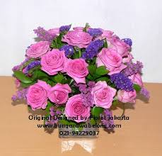 Image result for karangan bunga mawar biru