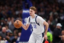 Cooper Flagg in Mavericks’ starting lineup vs. Magic after missing 8 games with foot injury