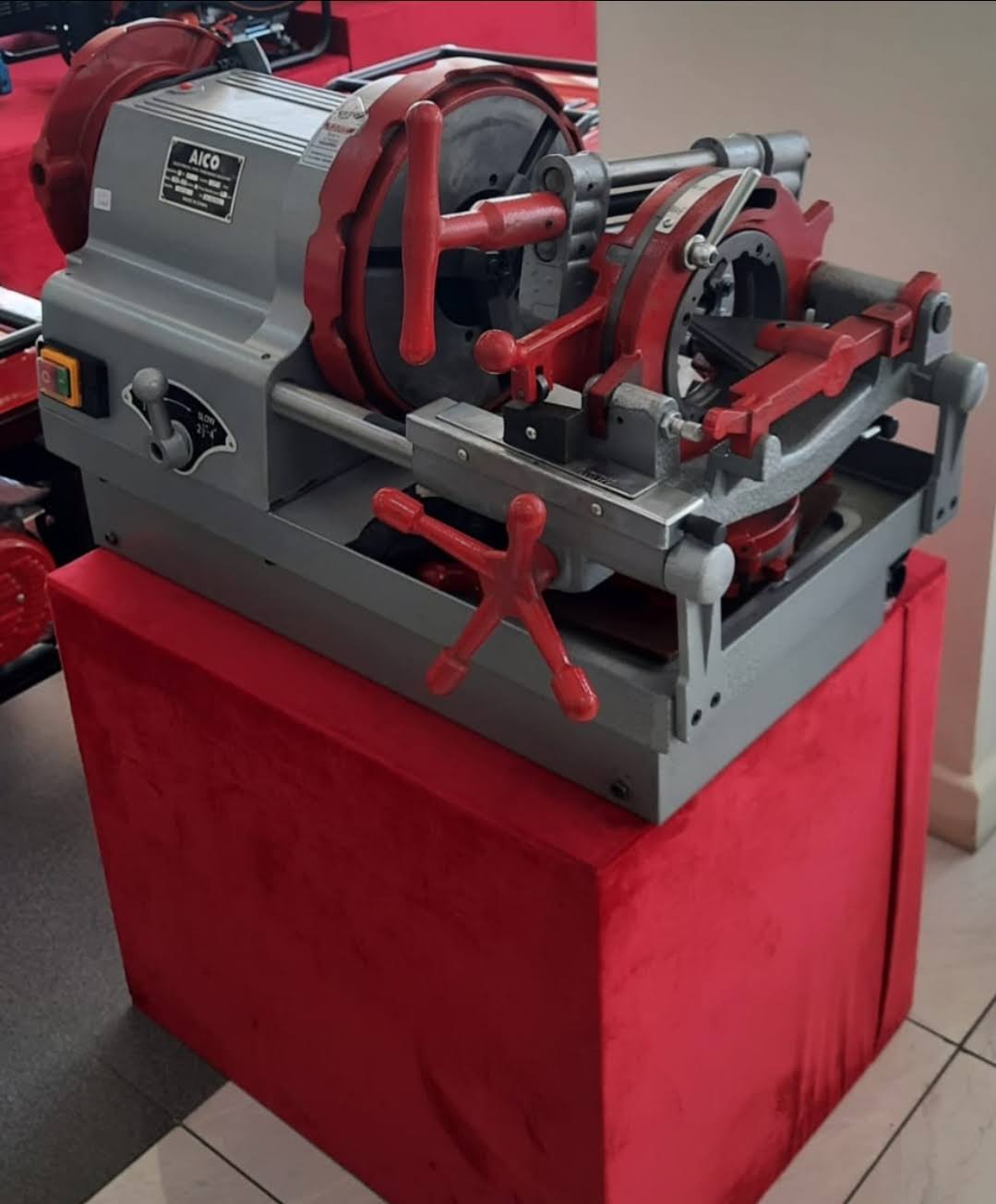 Aico Electric pipe threading Machine commercial