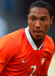 Swansea midfielder Jonathan de Guzman called up for Netherlands friendly (The Independent). At long last, this ridiculous &quot;will he or won&#39;t he? - attachment