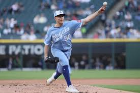 Dodgers reportedly acquire LHP Kris Bubic from Royals — Yahoo Sports