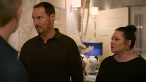 Familien-Drama bei den Steinkamps AWZ-Drehalltag hat Tatjana Clasing privat aufgewühlt Ist die Beziehung von Mutter und Tochter noch zu retten? Mal lieben sie sich, mal hassen sie sich. Aktuell ist zwischen Jenny (