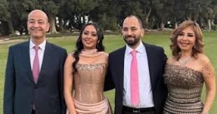 عمرو أديب ولميس الحديدي يحتفلان بخطبة ابنهما