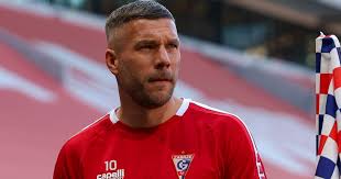 Przełom w sprawie sprzedaży Górnika Zabrze! Lukas Podolski tylko na to czekał