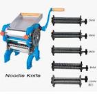 Manual dough sheeter for home use