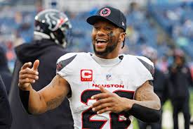 NFL news, live updates: Joe Mixon reportedly released by Texans; Geno Smith to be released by Raiders; Maxx Crosby trade rumors stay hot ahead of free agency