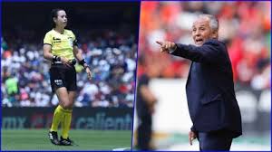 Sancionan a director técnico de Mazatlán por comentario misógino contra árbitra Katia García