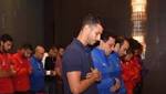 شاهد.. لاعبو الأهلى خلال تأدية