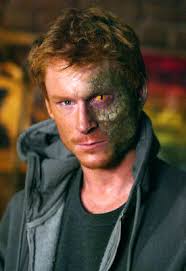 Zack Ward: photo#05 - zack-ward-07