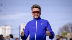 Pieter-Christiaan start Koningsdag met sportieve verkenning van Fries landschap: ’Mooi rondje’