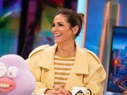 Nuria Roca luce en ‘El Hormiguero’ la chaqueta más versátil -en amarillo mantequilla- de la temporada