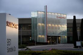 Sandisk Earnings Give Dip Buyers an Opening After Stock’s Plunge