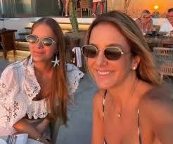 Ticiane Pinheiro e Rafa Justus mostram fotos de viagem à Grécia: 'Memórias lindas'