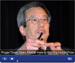 Watch Roger Tsien as he mingles with members of the Swedish royal family and talks about the whirlwind of events he took part in during Nobel Week. - tsienlecture-vidbox