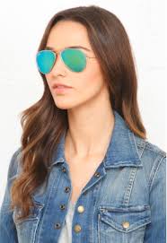 They Ray Ban Large Aviator Sunglasses are a great classic style and they flatter most face shapes. I have been growing more and more fond ... - Ray-Ban-Aviator-Sunglasses-in-Green-Mirror