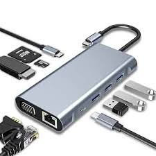 Adaptateur USB C 11 en 1 disponible au Mali