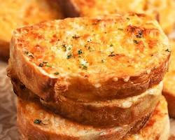 Garlic cheese toast recipe variations