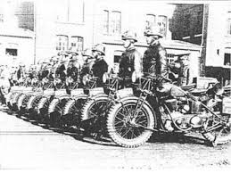 Blog de club5a : Association Audoise des Amateurs d'Automobiles Anciennes, LA SAGA DES MARQUES MOTO - LES MOTOS BELGE SAROLEA....
