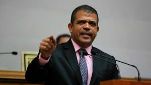 Agente de Maduro Expulso! Entenda a Polêmica que Agita a Argentina - Imagen principal del artículo