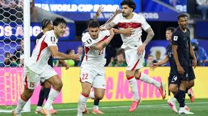 Türkiye shocks USA with last-minute goal in World Cup