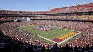 Watch New Videos of 'Miserable' Weather from Giants vs. Commanders, Latest Forecast for NFL Game