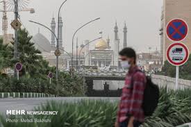 وزش باد و گردوخاک در انتظار قم؛ احتمال رگبار و رعدوبرق از سه‌شنبه