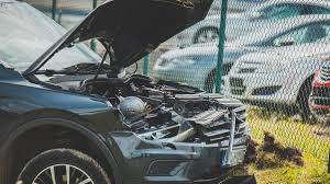 Schwerer Unfall im Kreis Greiz: Auto und Lkw kollidieren