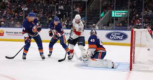 Tkachuk, Bennett help Panthers rally to beat Islanders