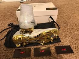 ronaldo soccer cleats gold white