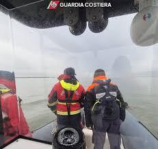 Pescatore disperso nel Ferrarese, riprese le ricerche