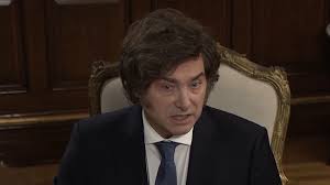 Milei descarta indulto a CFK y se debate la exclusión de corruptos del beneficio
