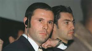 Una línea de puntos entre Bosman y Negreira