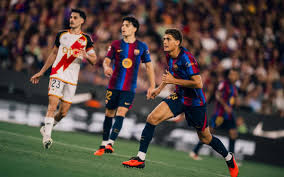فيديو | حمزة عبد الكريم يحتفل بظهوره الأول في الدوري الإسباني مع برشلونة
