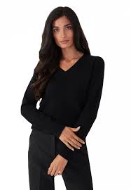 Style Republic Women's 100% Cashmere V-Neck Sweater, Regular Fit, Premium Knit Jumper for Autumn and Winter, Black, Size Extra Small, XS at Amazon Women's Clothing store
