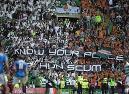 Champions Celtic unfurl league flag as Scottish Premiership begins - BBC  Sport