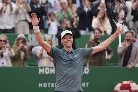 Jannik Sinner può allungare nella ATP Race: il vantaggio su Alcaraz e la proiezione turno per turno a Madrid