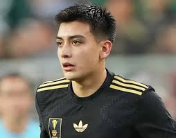 Borussia Dortmund Keeping Tabs on Mexican Talent Gilbe…