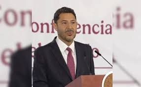 Aseguradora pública, vía para atender demandas de CNTE; Ley Issste 2007 no puede desaparecer “de un día a otro”: Batres