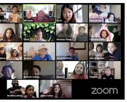 Bill Gates in a coding sessionの画像